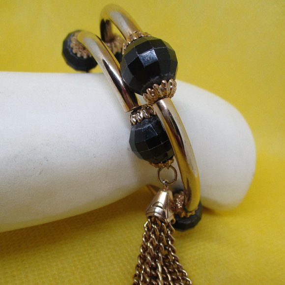 Wrap Beaded Tassel Bracelet Beaded Wrap Beaded Gold Tone Black Bracelet 1950s - Picture 3 of 10